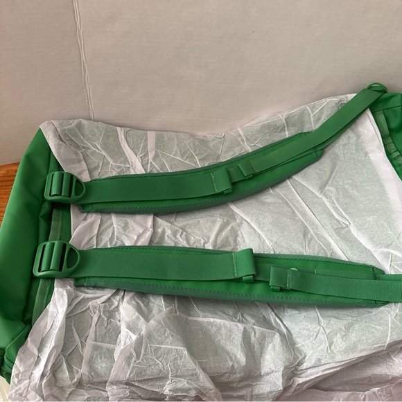 NEW Baboon to the Moon Go-Bag [Basic] — Big (60L) Green - Picture 12 of 14